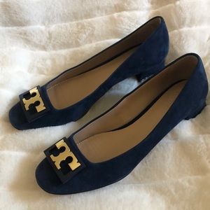 Navy blue Tory Burch flats